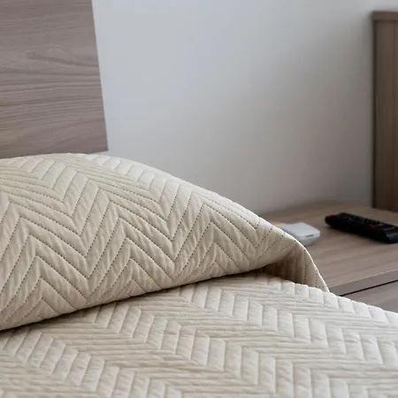 Prestige House 4 Pensión 3*