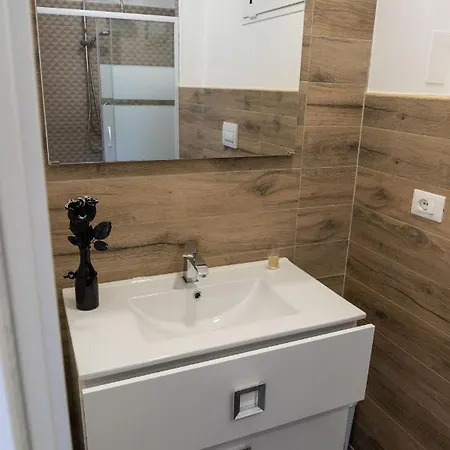 Prestige House 4 Scalea