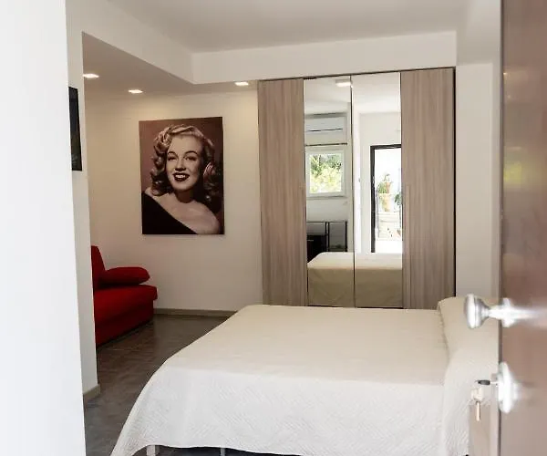 Prestige House 4 Guest house